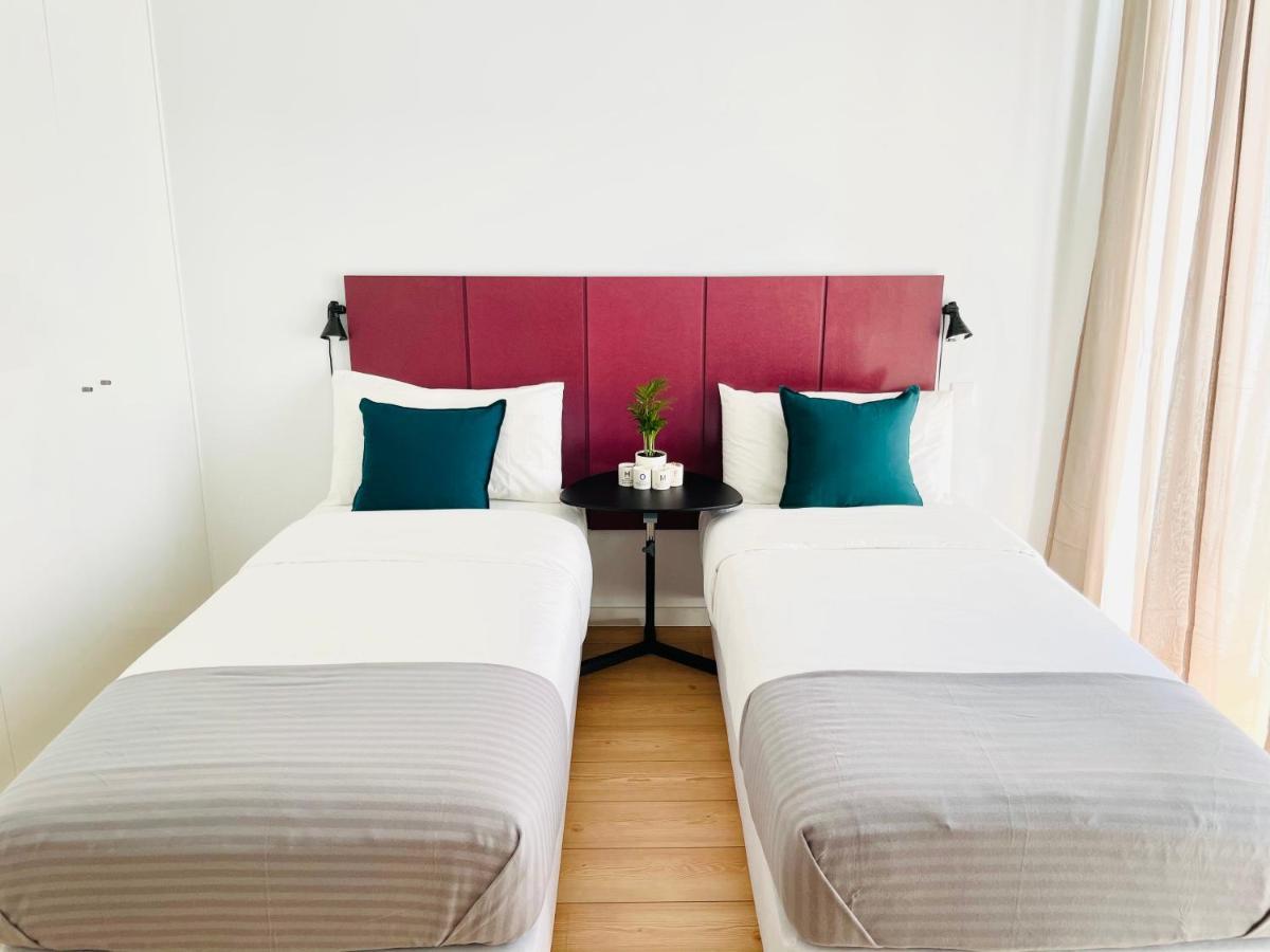 Sunny Arroios Apartment Lisbon Bagian luar foto