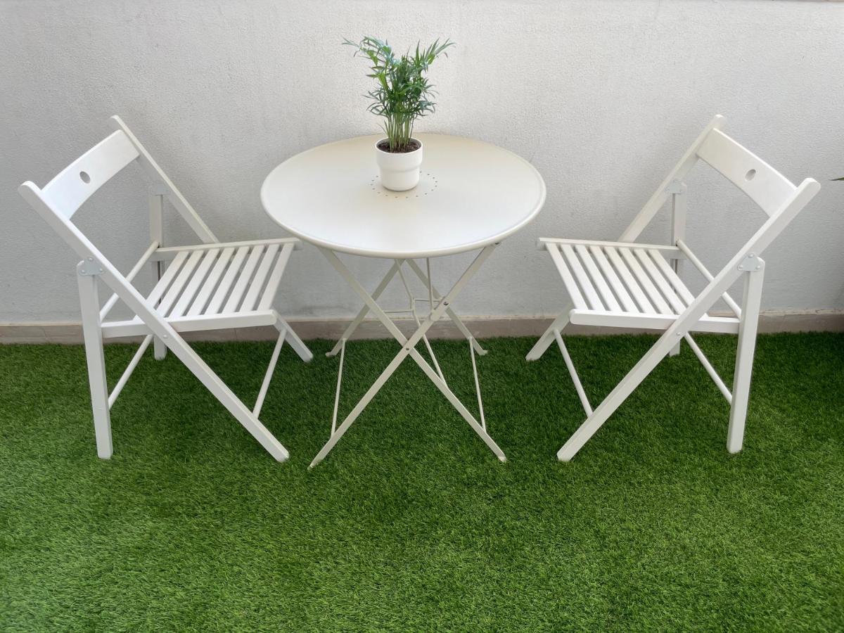 Sunny Arroios Apartment Lisbon Bagian luar foto